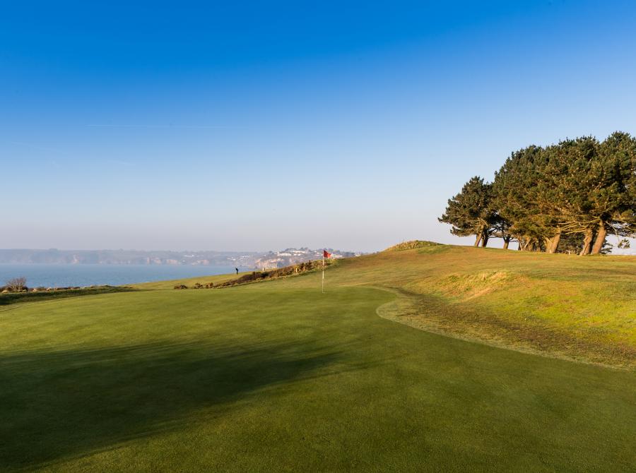 9th Green looking back to the carlyon bay hotel